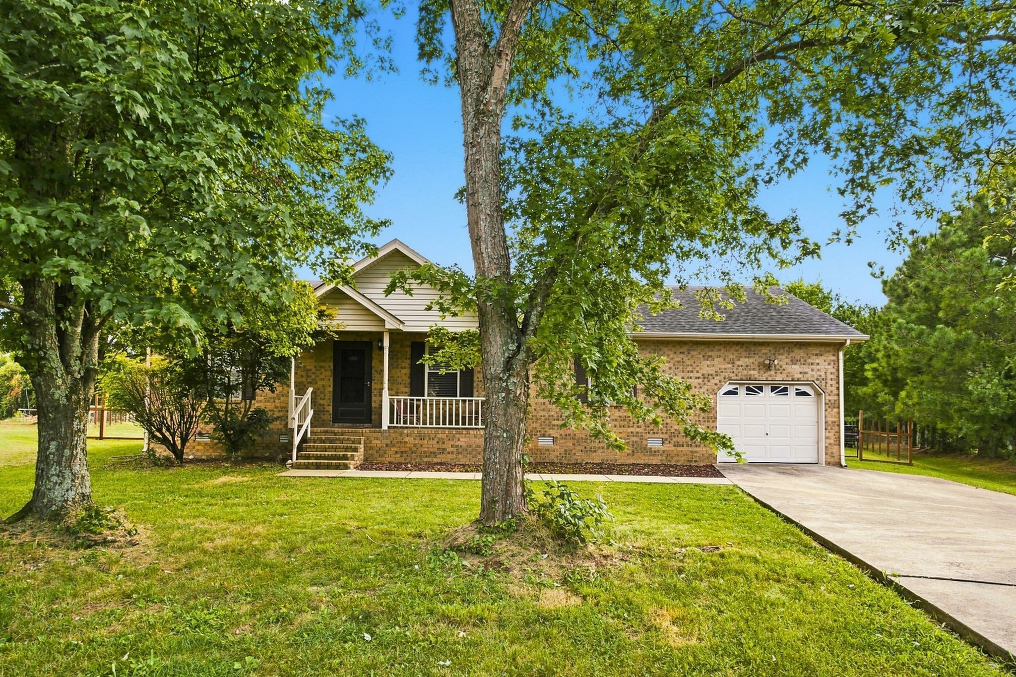 257 Brook Ct