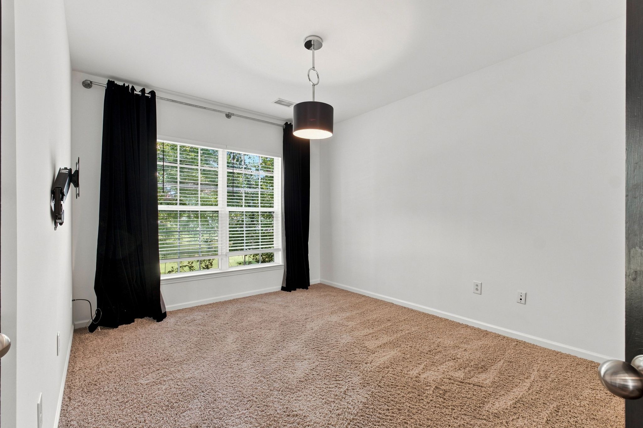 1851 Erlinger Dr Property Photo 12