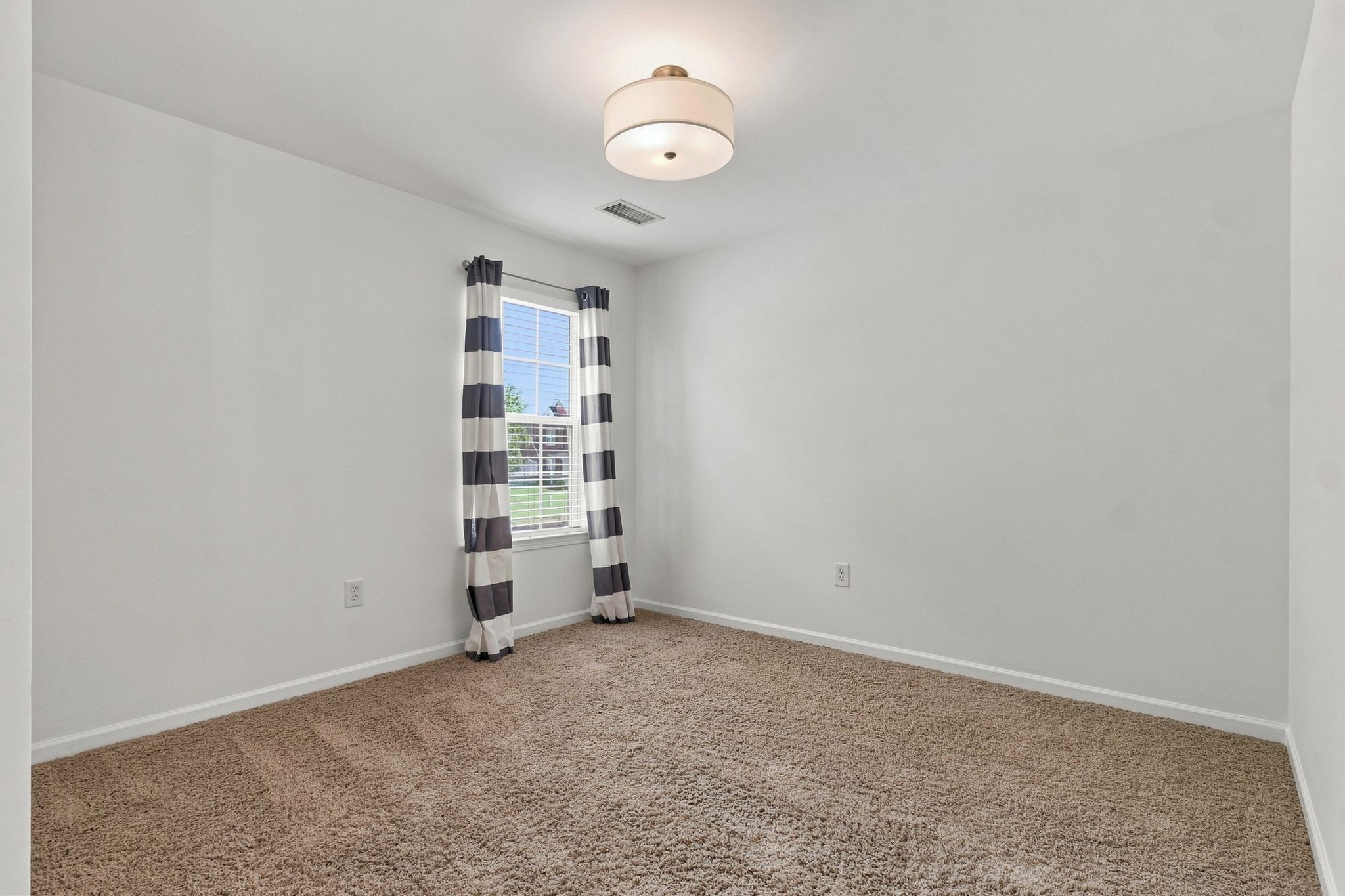 1851 Erlinger Dr Property Photo 43