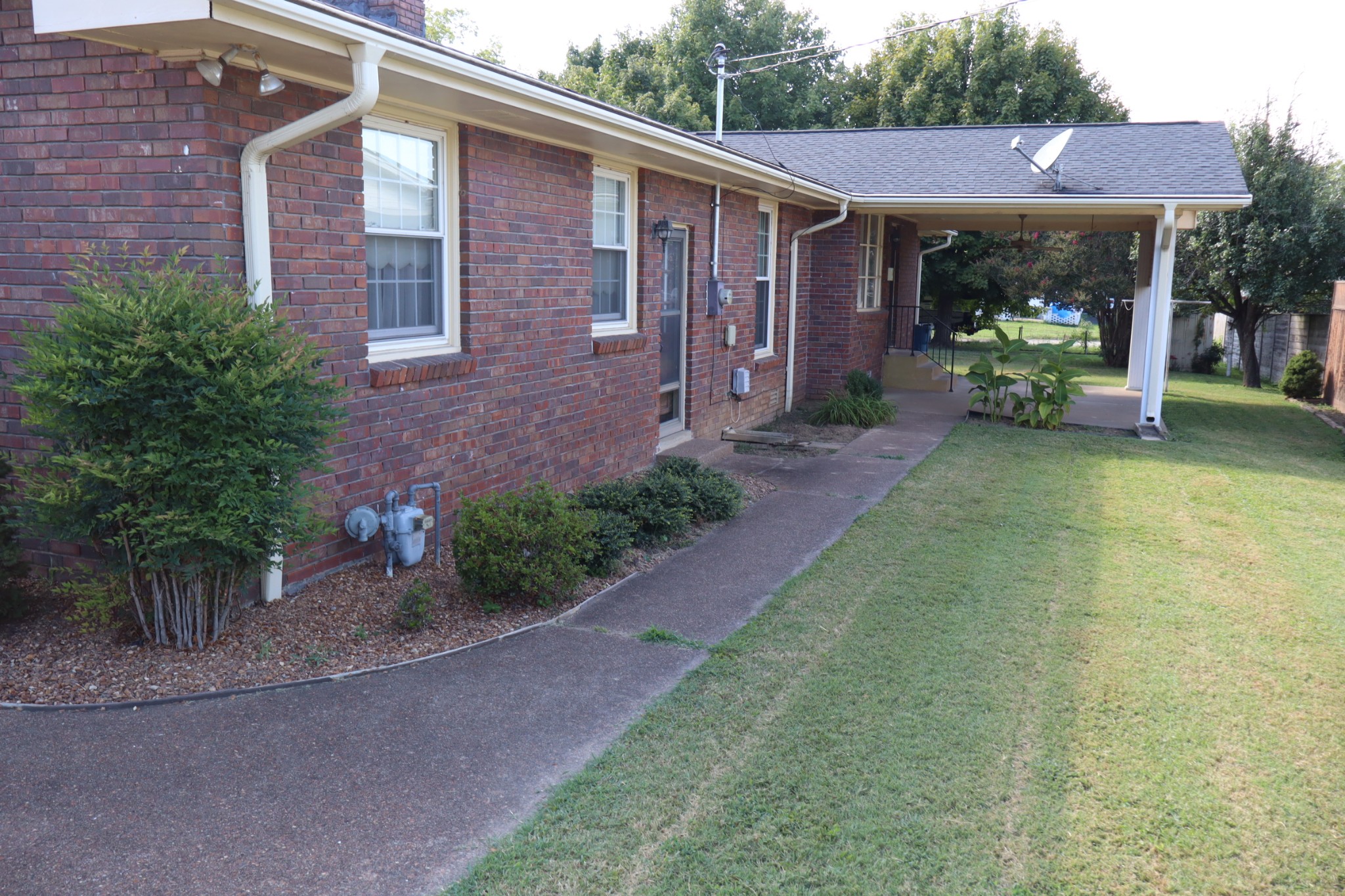 2409 Dabbs Ave Property Photo 8