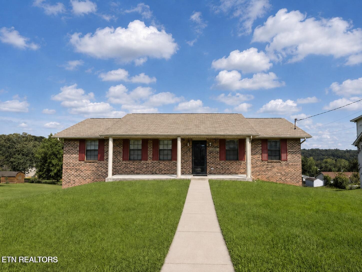 1456 Cattlemans Drive Property Photo 1