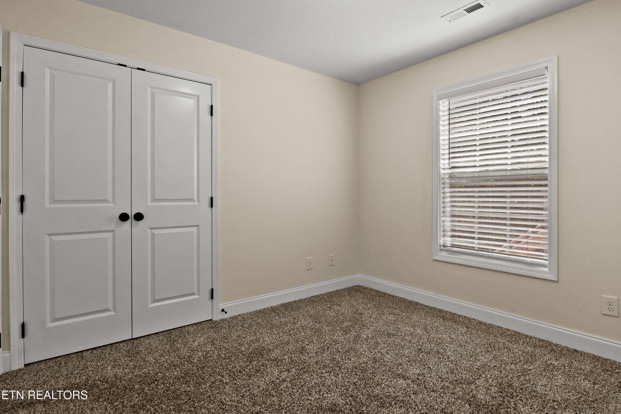 8021 Poplar Grove Lane Property Photo 13