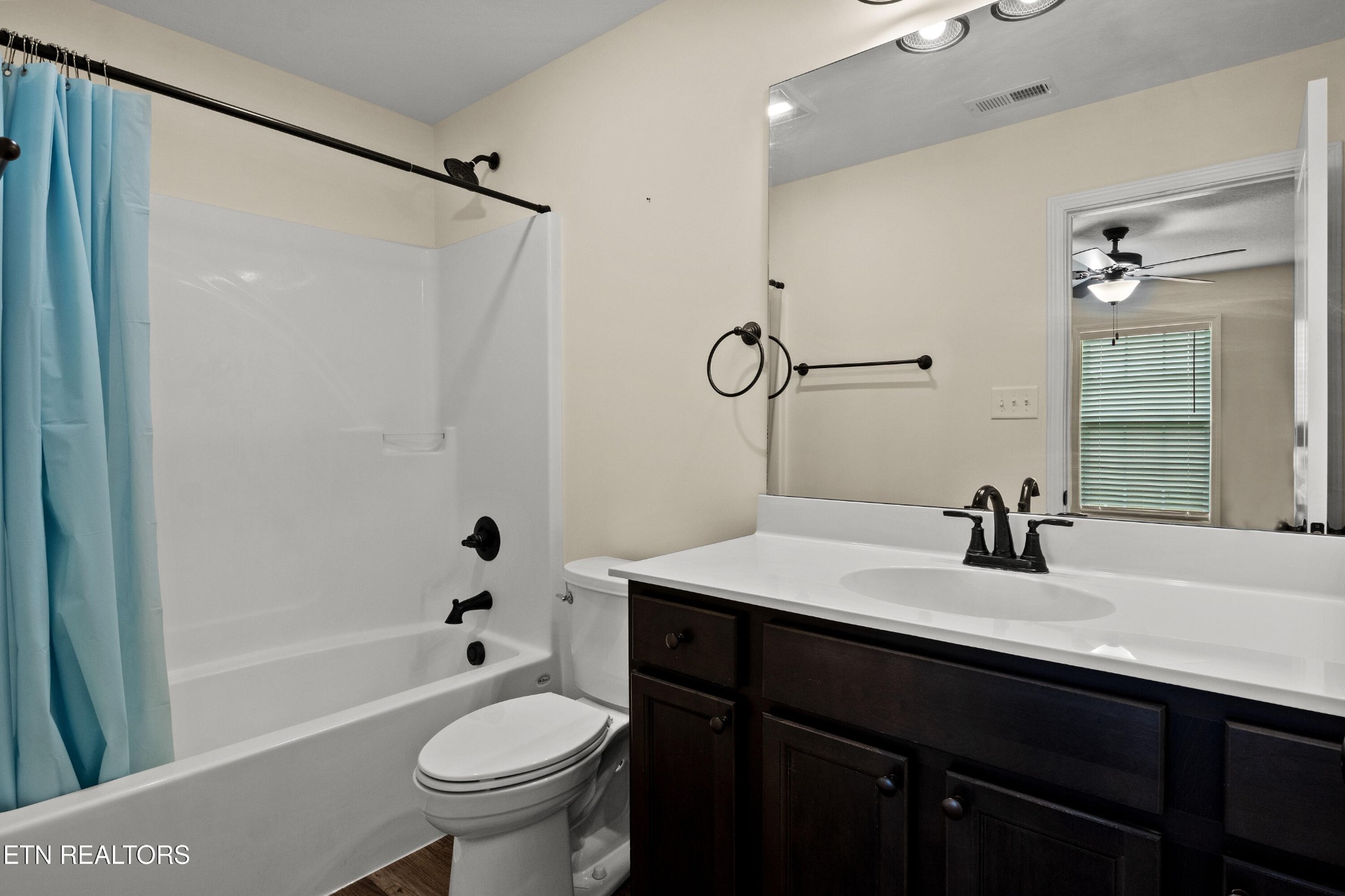 8021 Poplar Grove Lane Property Photo 14