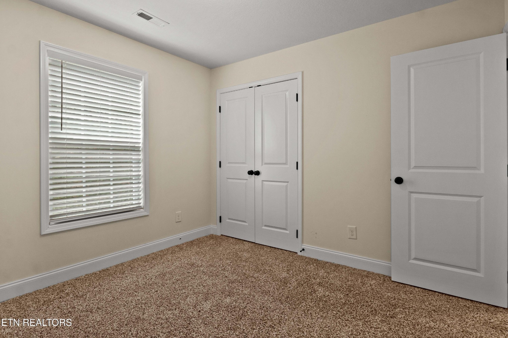 8021 Poplar Grove Lane Property Photo 15