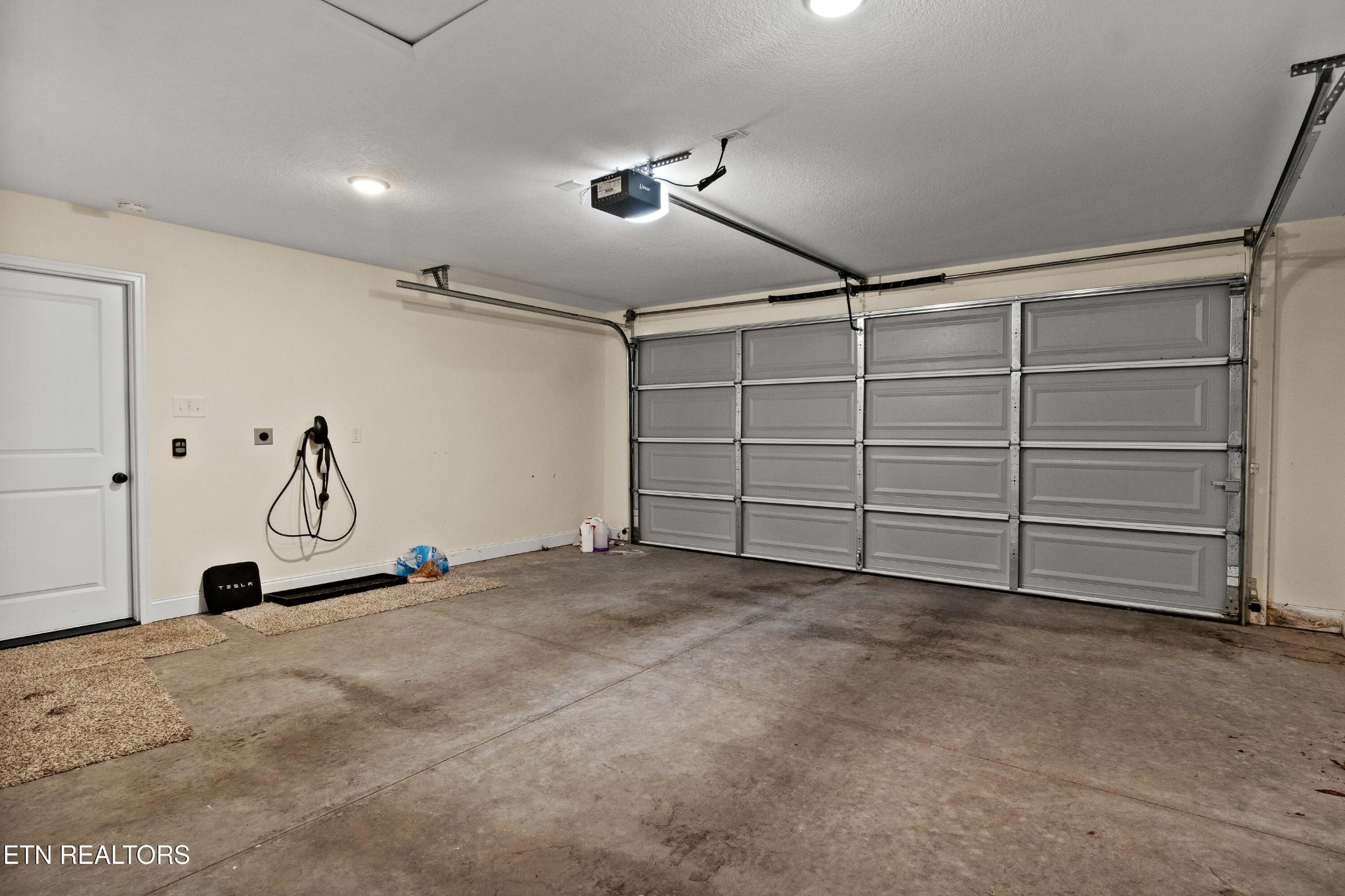 8021 Poplar Grove Lane Property Photo 17