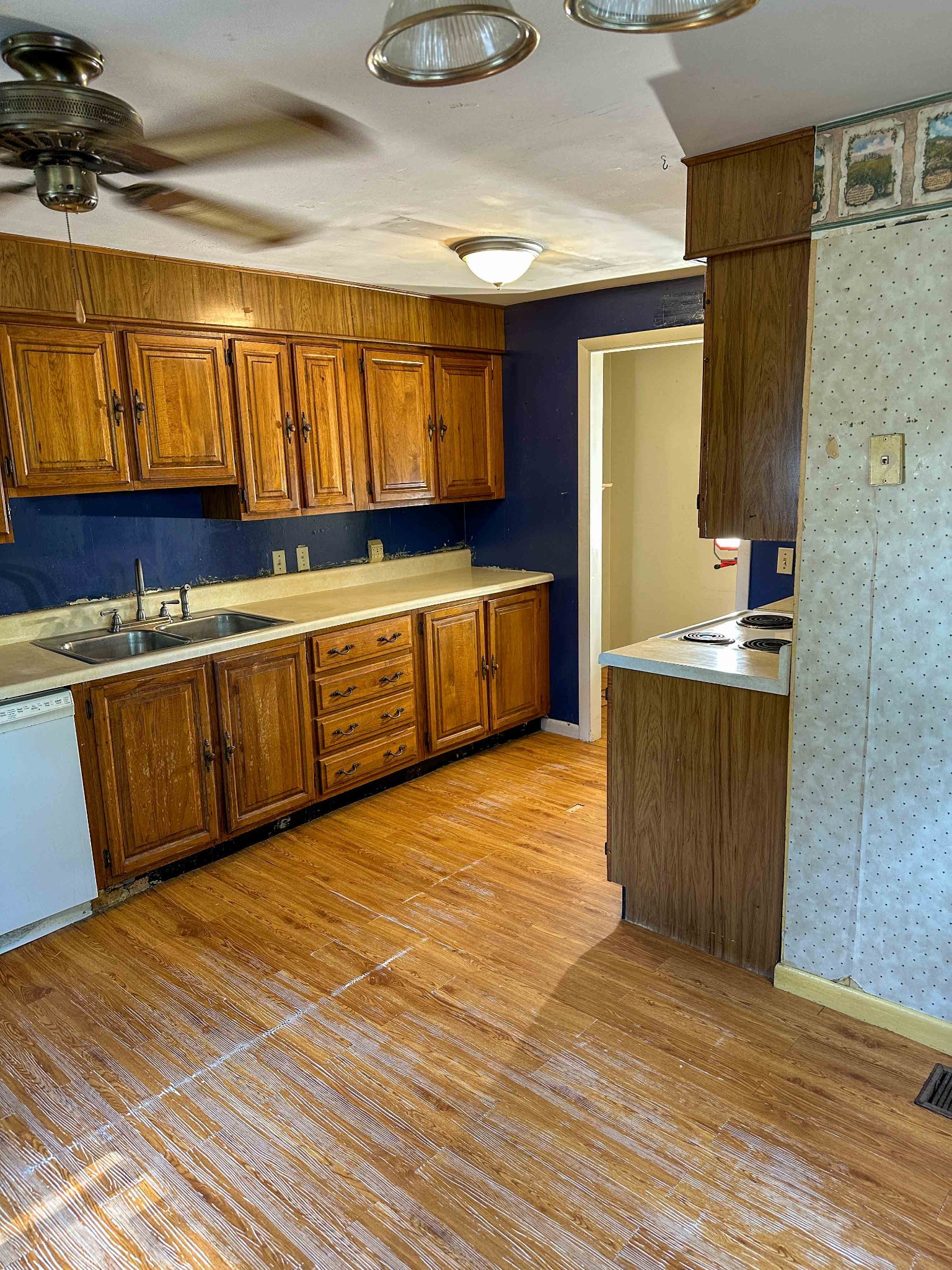 1000 Stephens Rd Property Photo 33