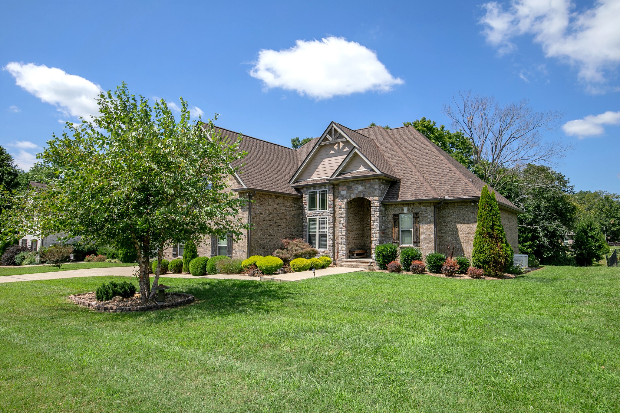 1134 Kingston Ln