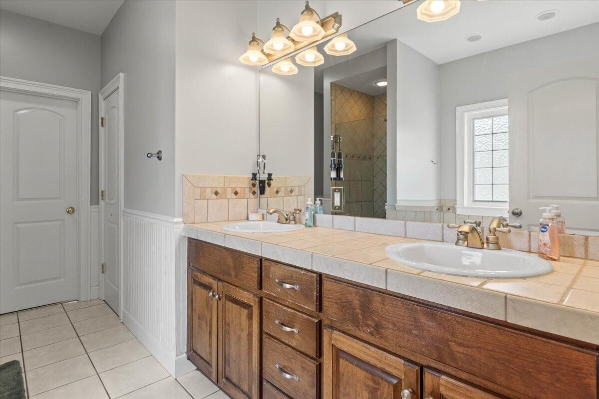 3450 Misty Meadows Drive Property Photo 16
