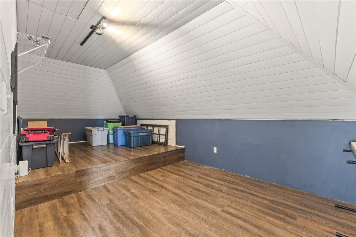 3450 Misty Meadows Drive Property Photo 28