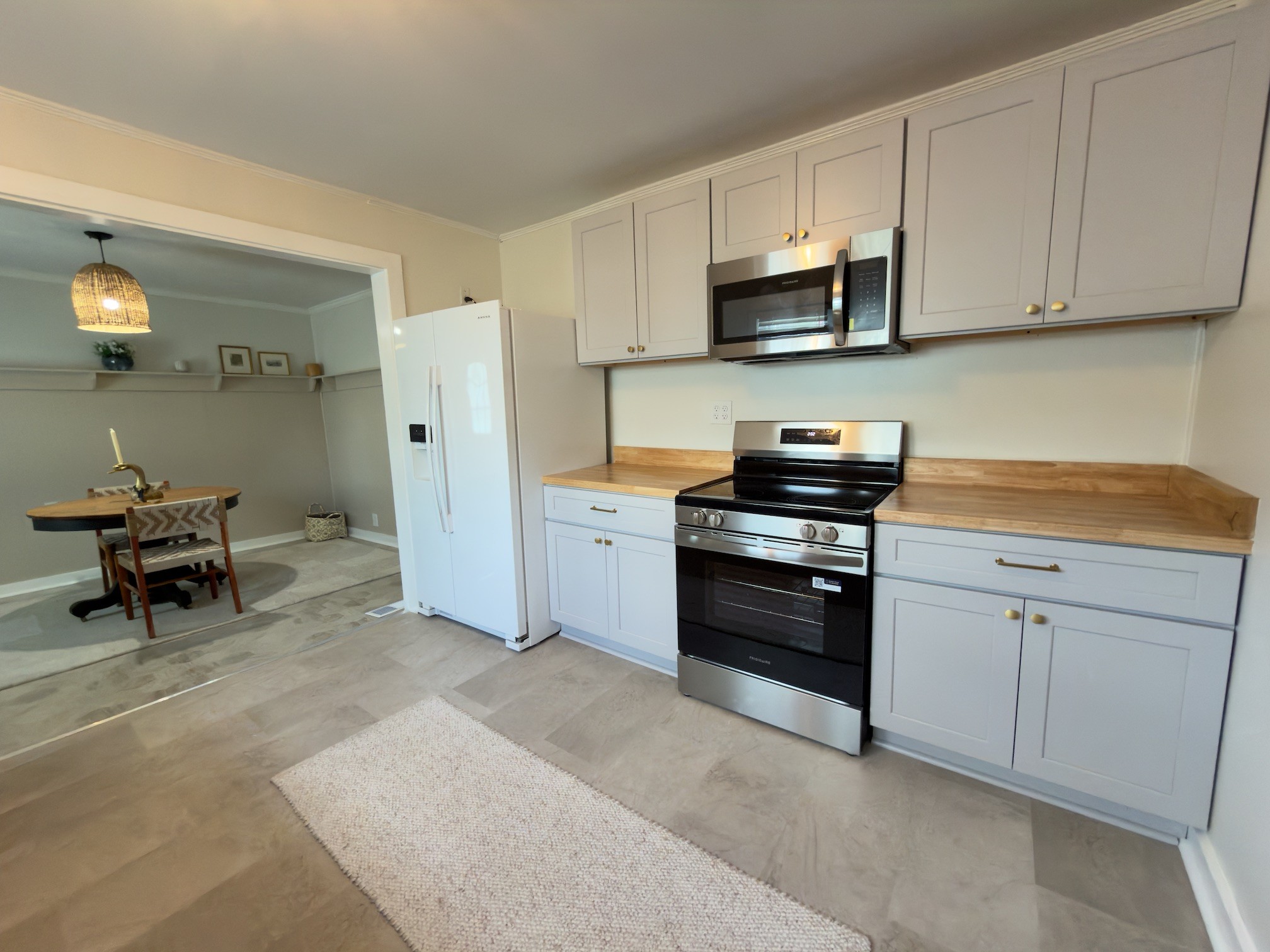 109 Parker St Property Photo 3