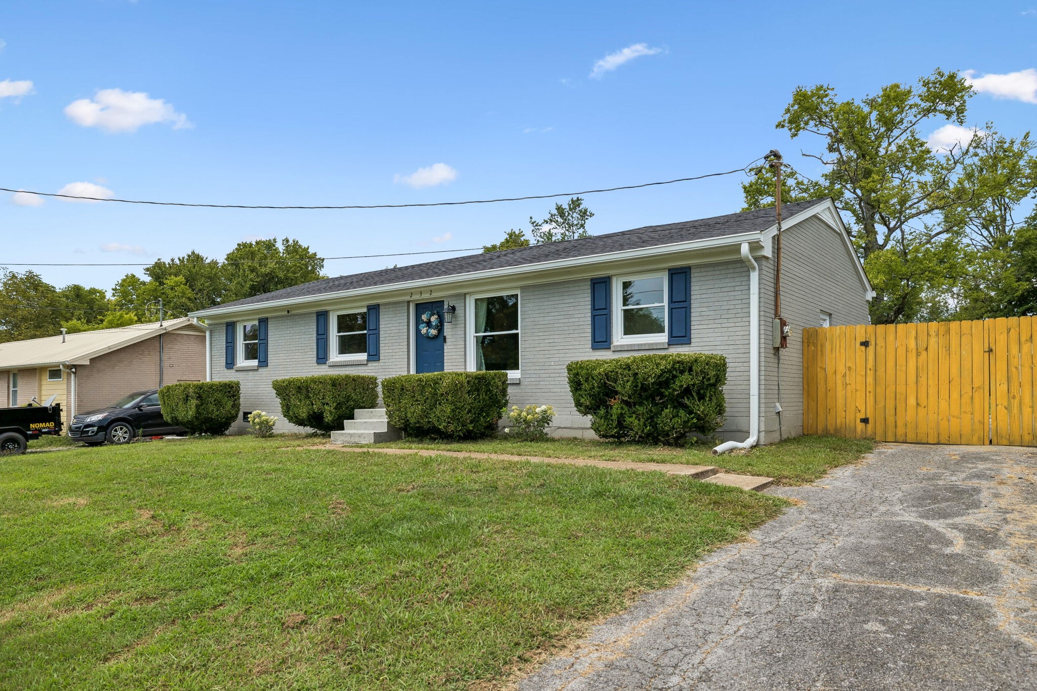 232 Sunset Blvd Property Photo 3