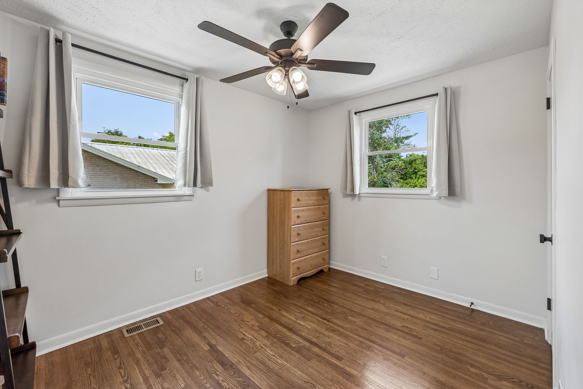 232 Sunset Blvd Property Photo 24