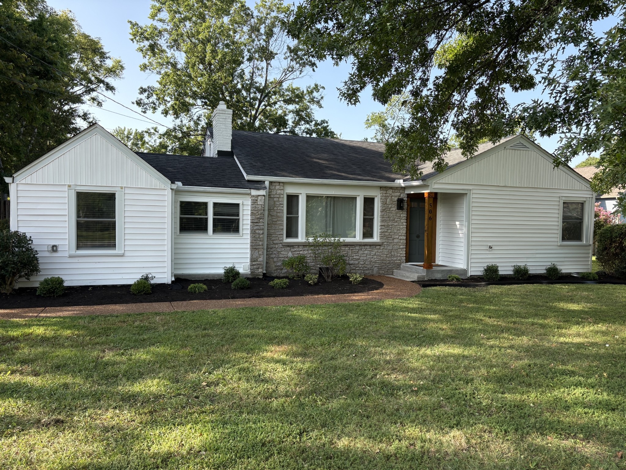 506 W Sunset Dr