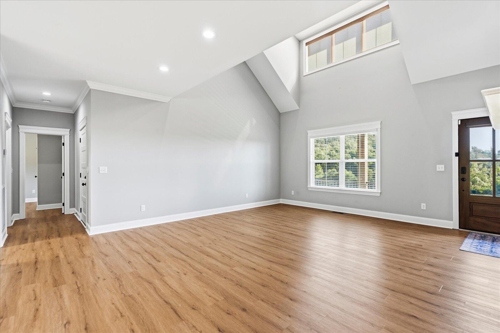 315 Windy Hill Drive Property Photo 5
