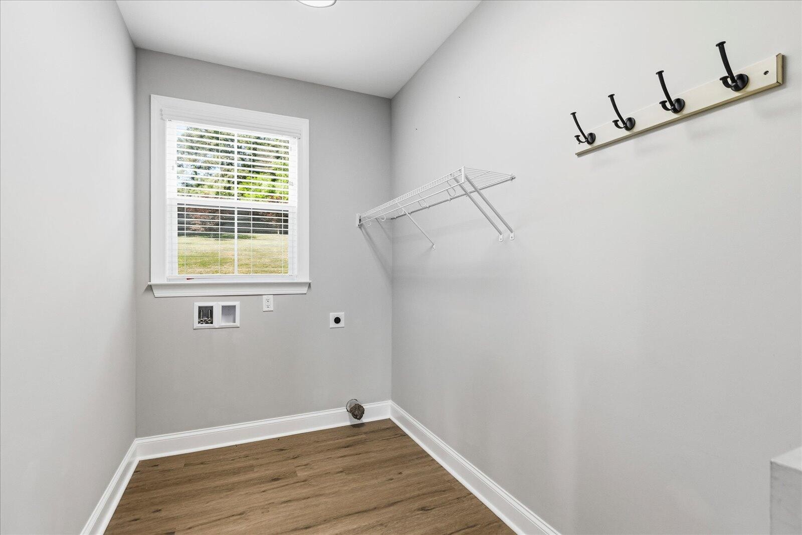 315 Windy Hill Drive Property Photo 18