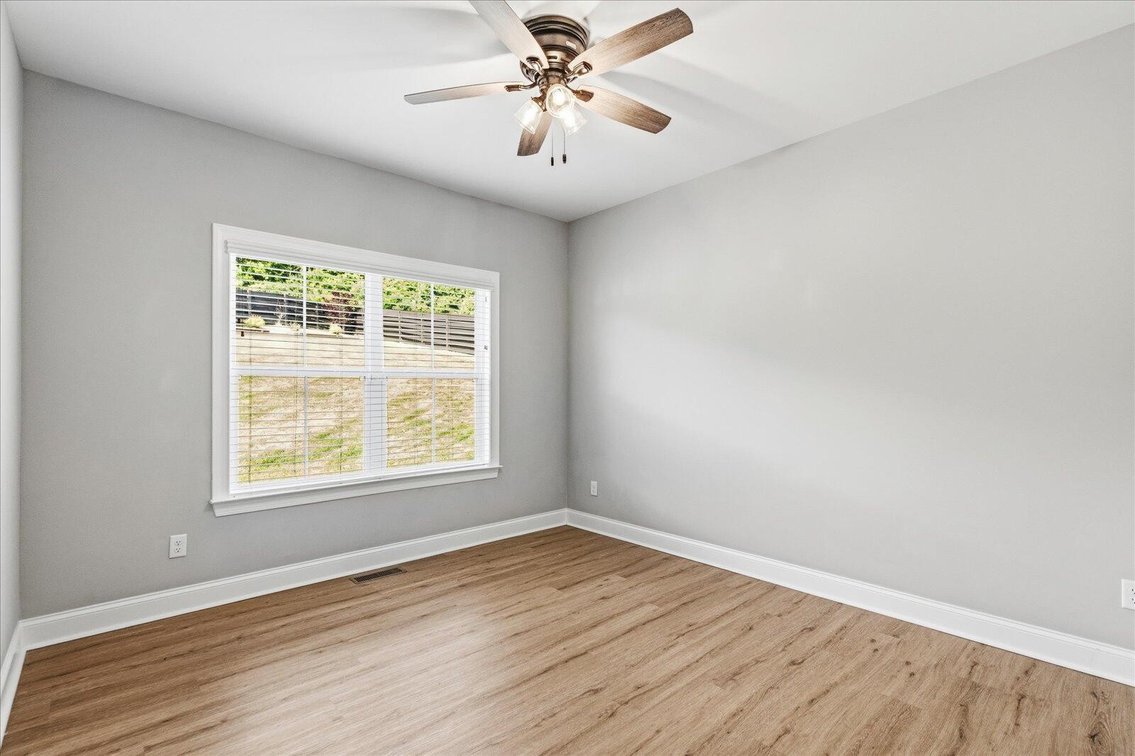 315 Windy Hill Drive Property Photo 20