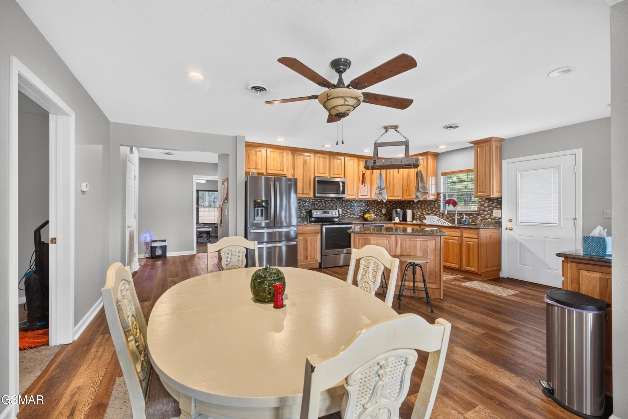 428 Shrader Road Property Photo 10