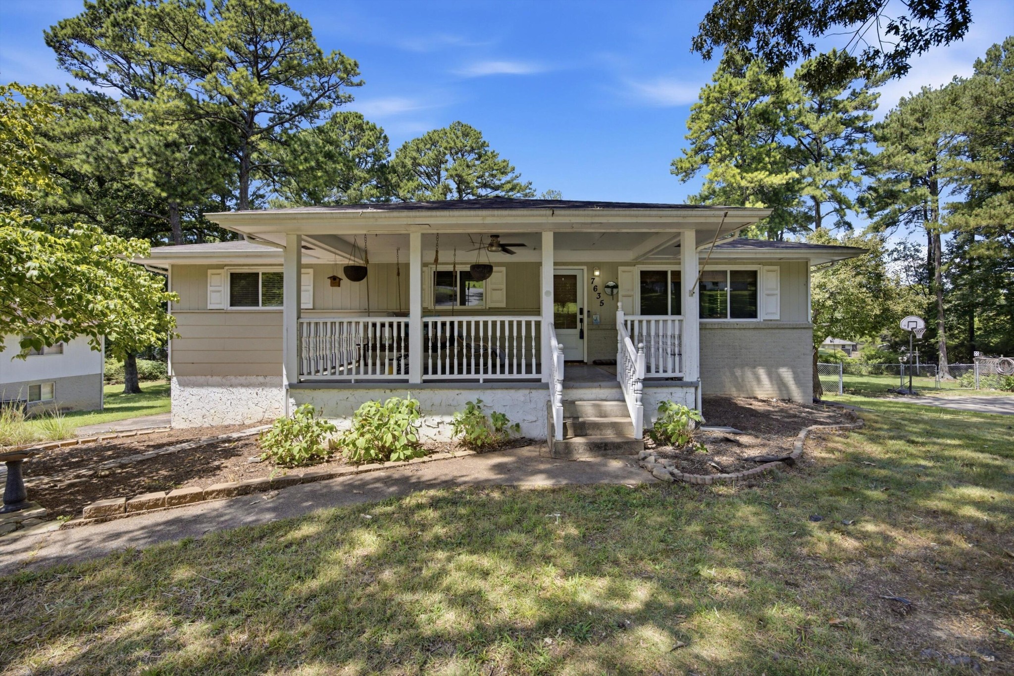 7635 Mallette Road