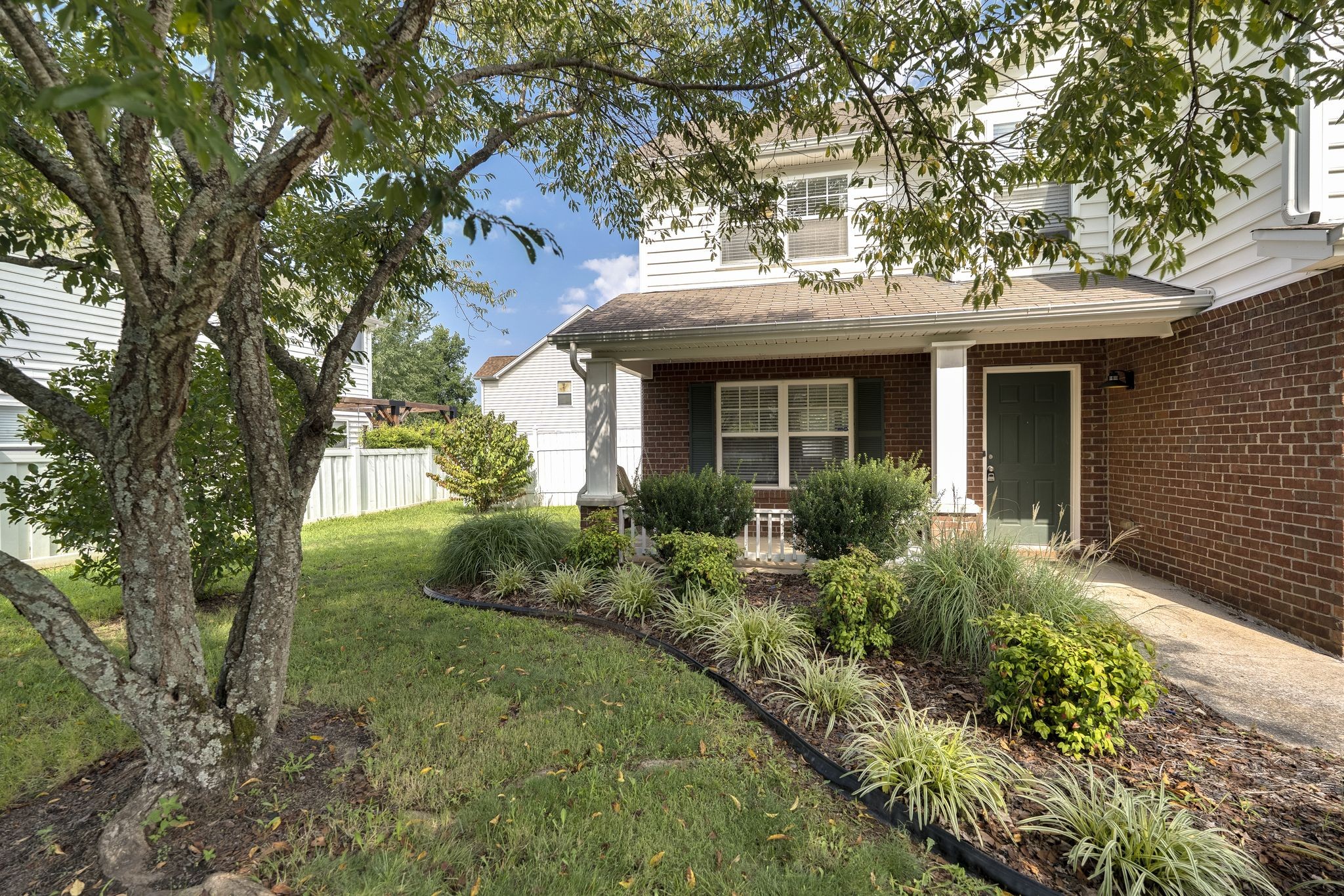 5534 Middlebury Dr Property Photo 4