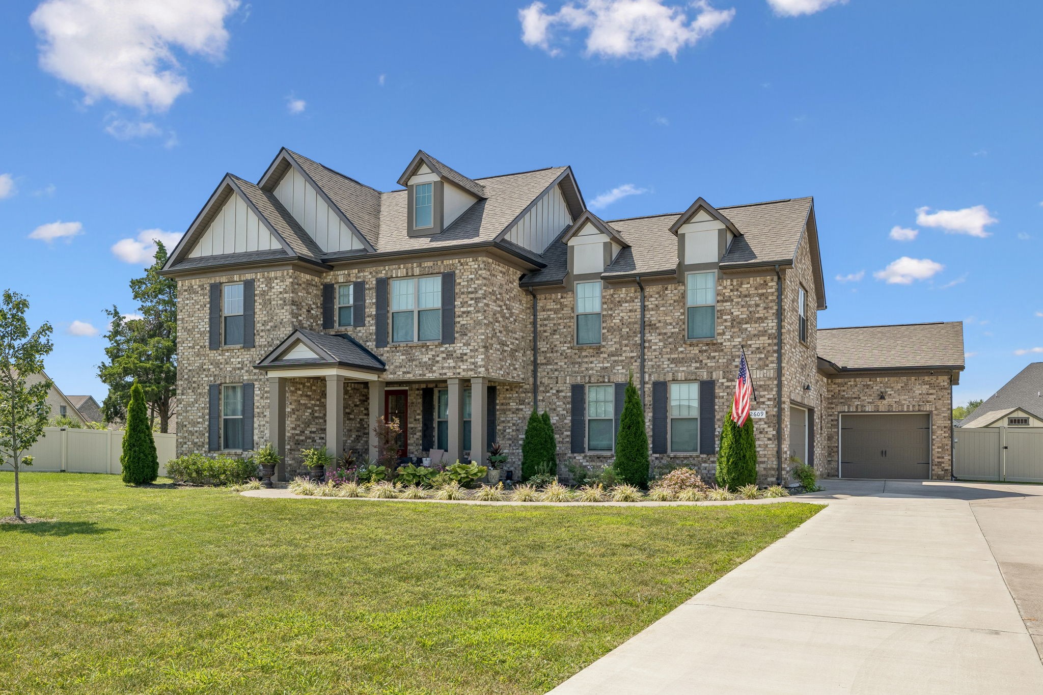 2609 Moriches Ct