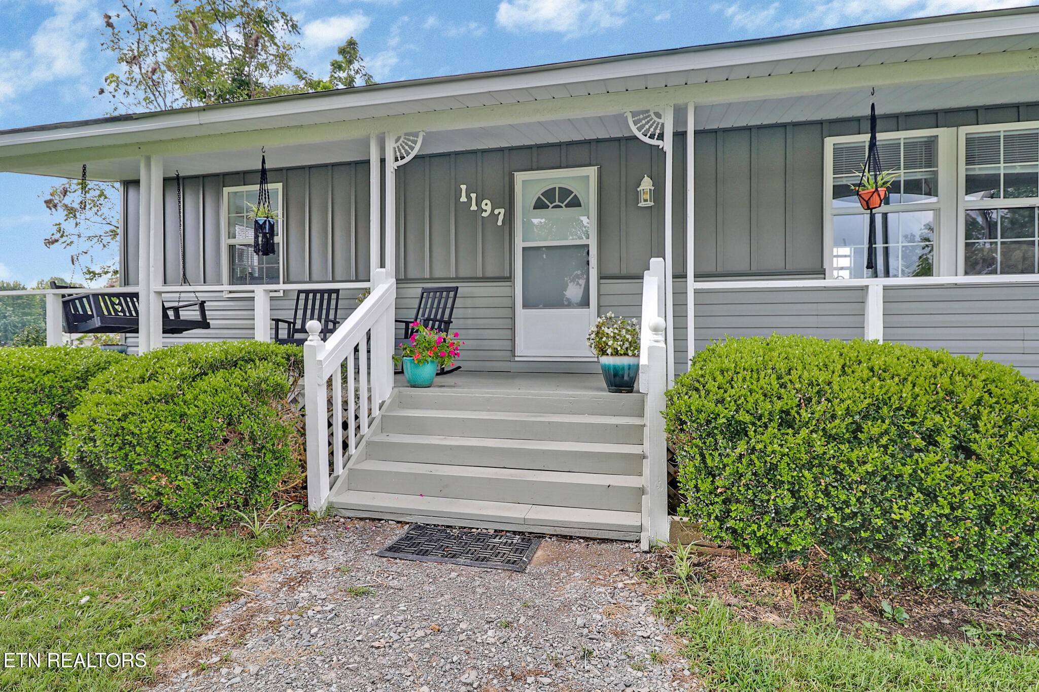 1197 Campground Rd Property Photo 6