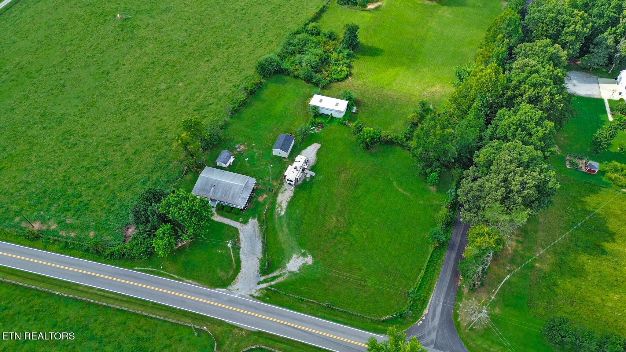 1197 Campground Rd Property Photo 29