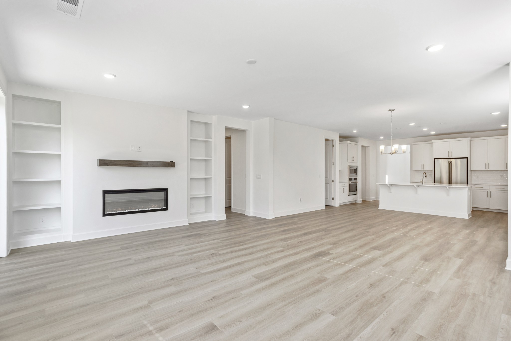 102 West Cassa Way Property Photo 26