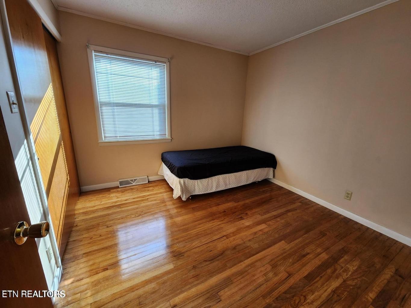 1506 Ridgeway Circle Property Photo 14