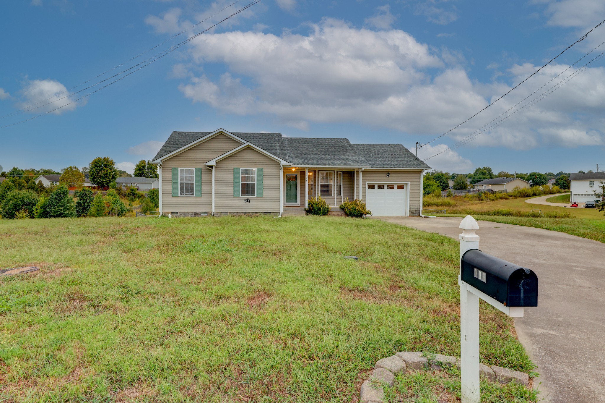 108 Josephines Ct Property Photo 2