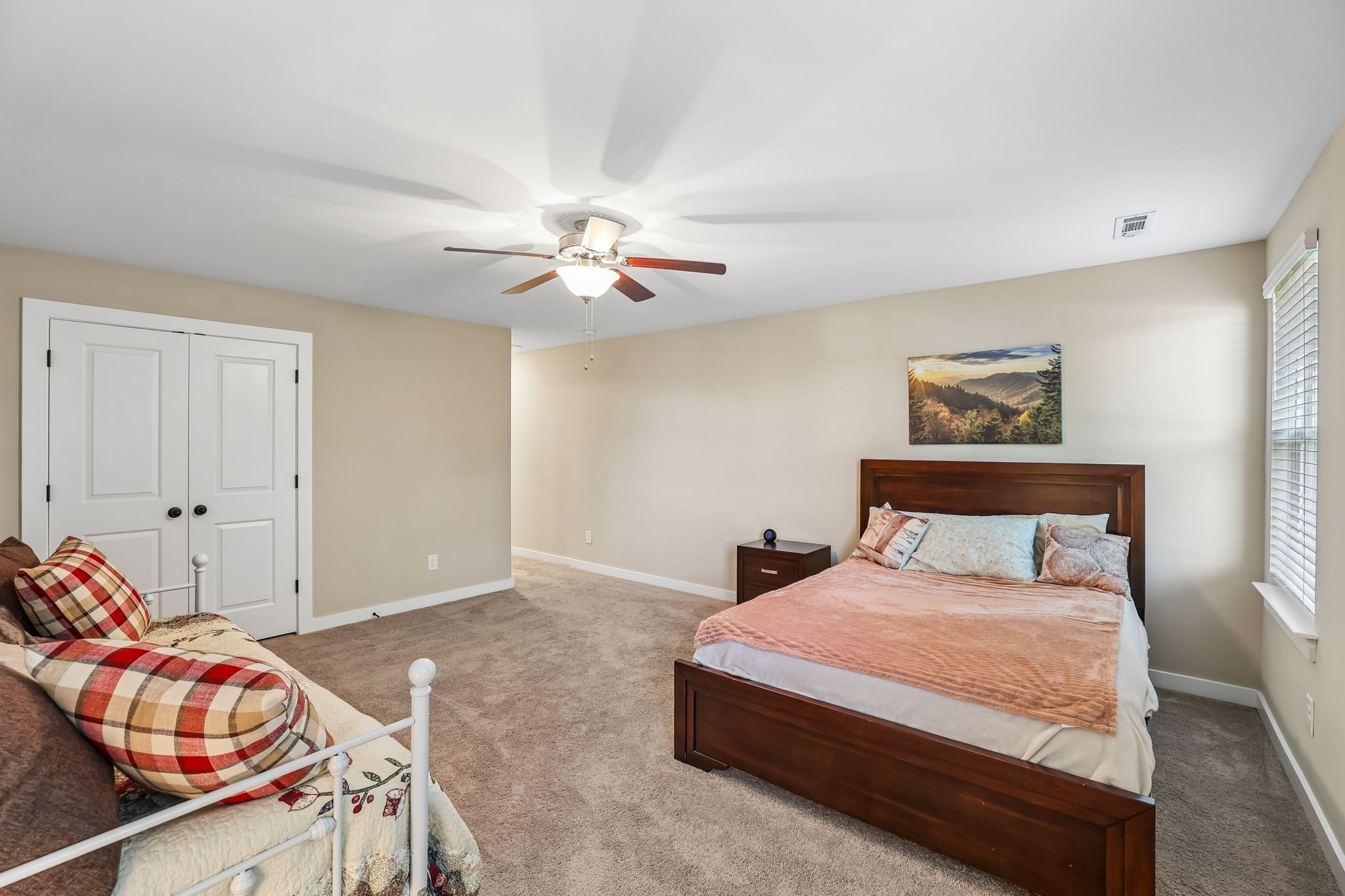 2604 Parkwood Dr Property Photo 63