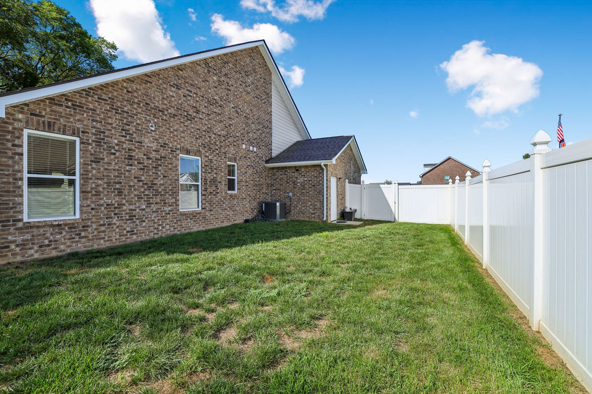 2604 Parkwood Dr Property Photo 83