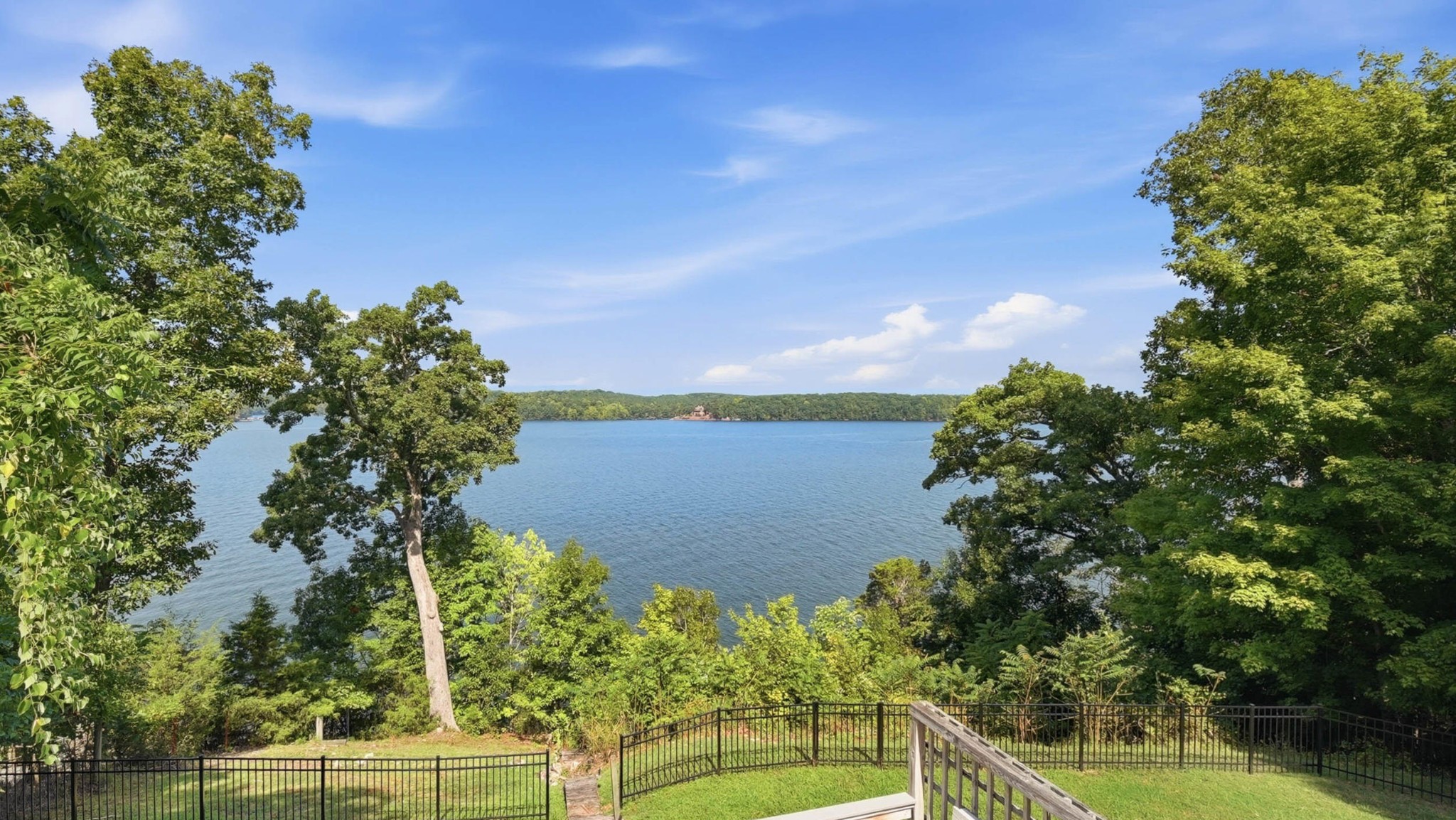 14310 Bluffview Drive Property Photo 47