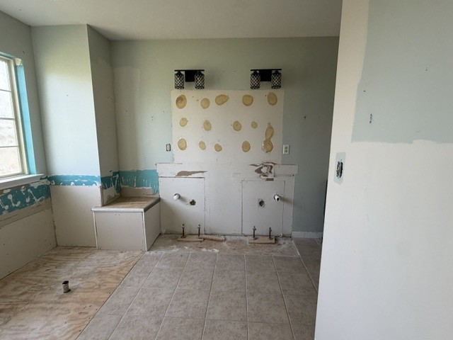 5259 E Robertson Rd Property Photo 9