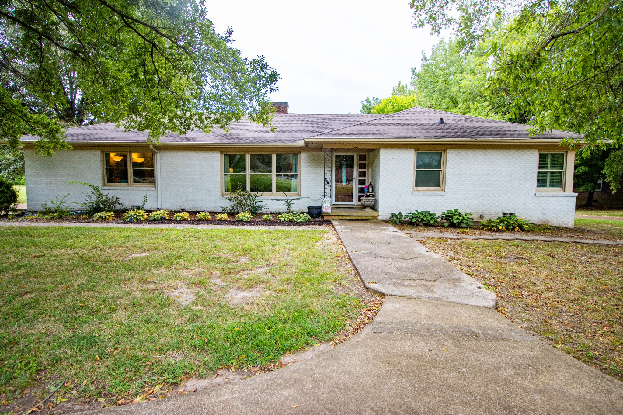 321 Lackey Ln Property Photo 1