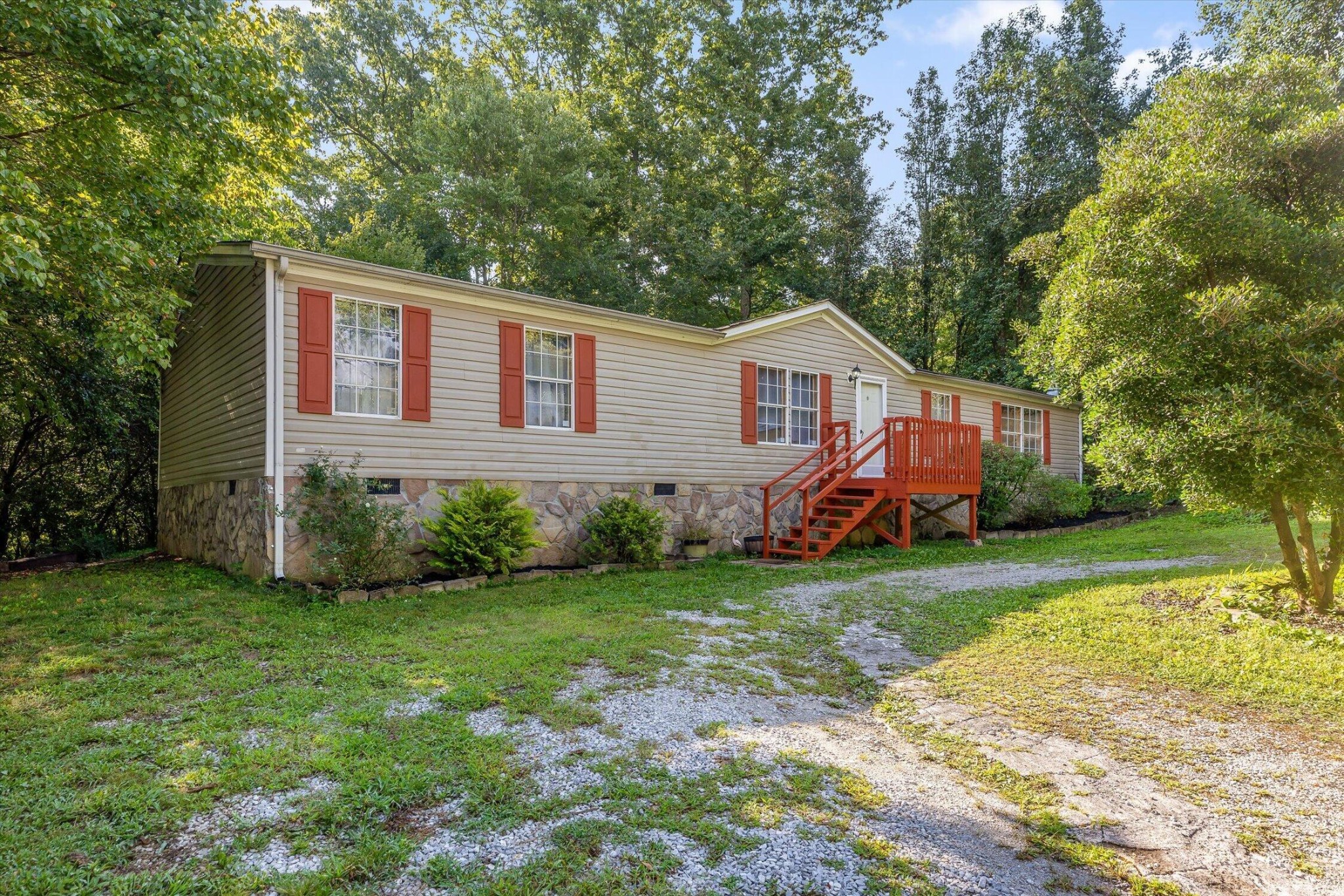 7452 Gates Road Property Photo 1