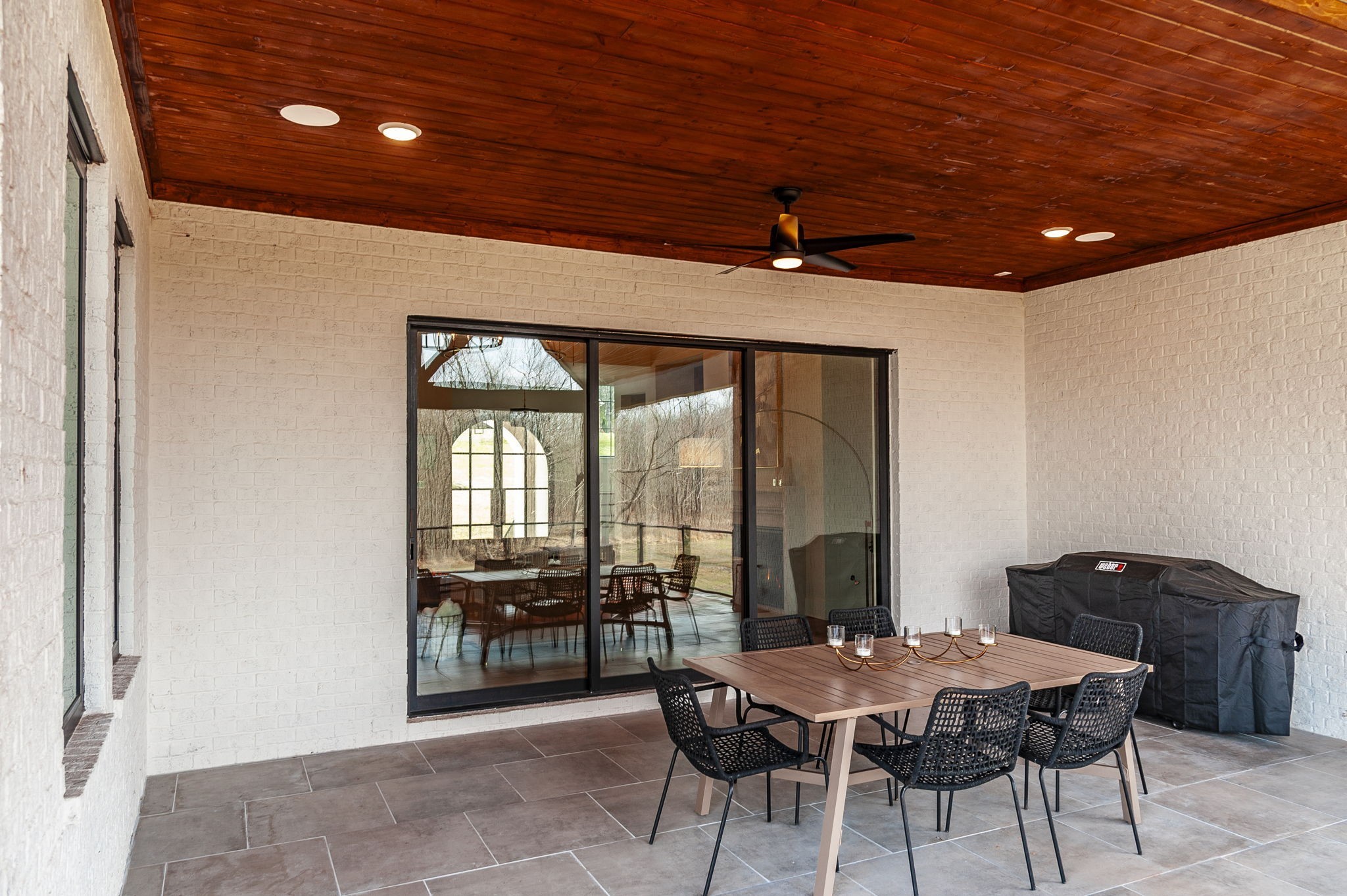 1305 Twin Springs Dr Property Photo 60