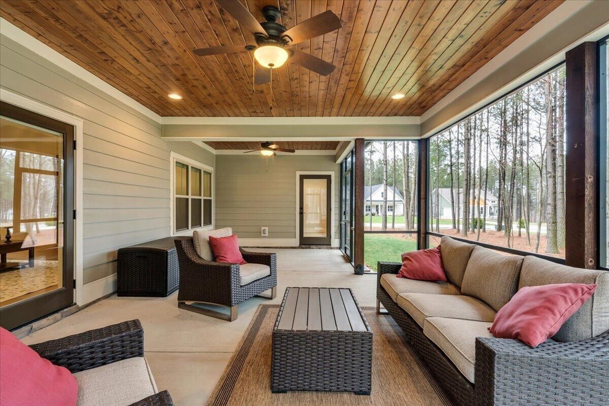 3590 Crockett Pointe Property Photo 33