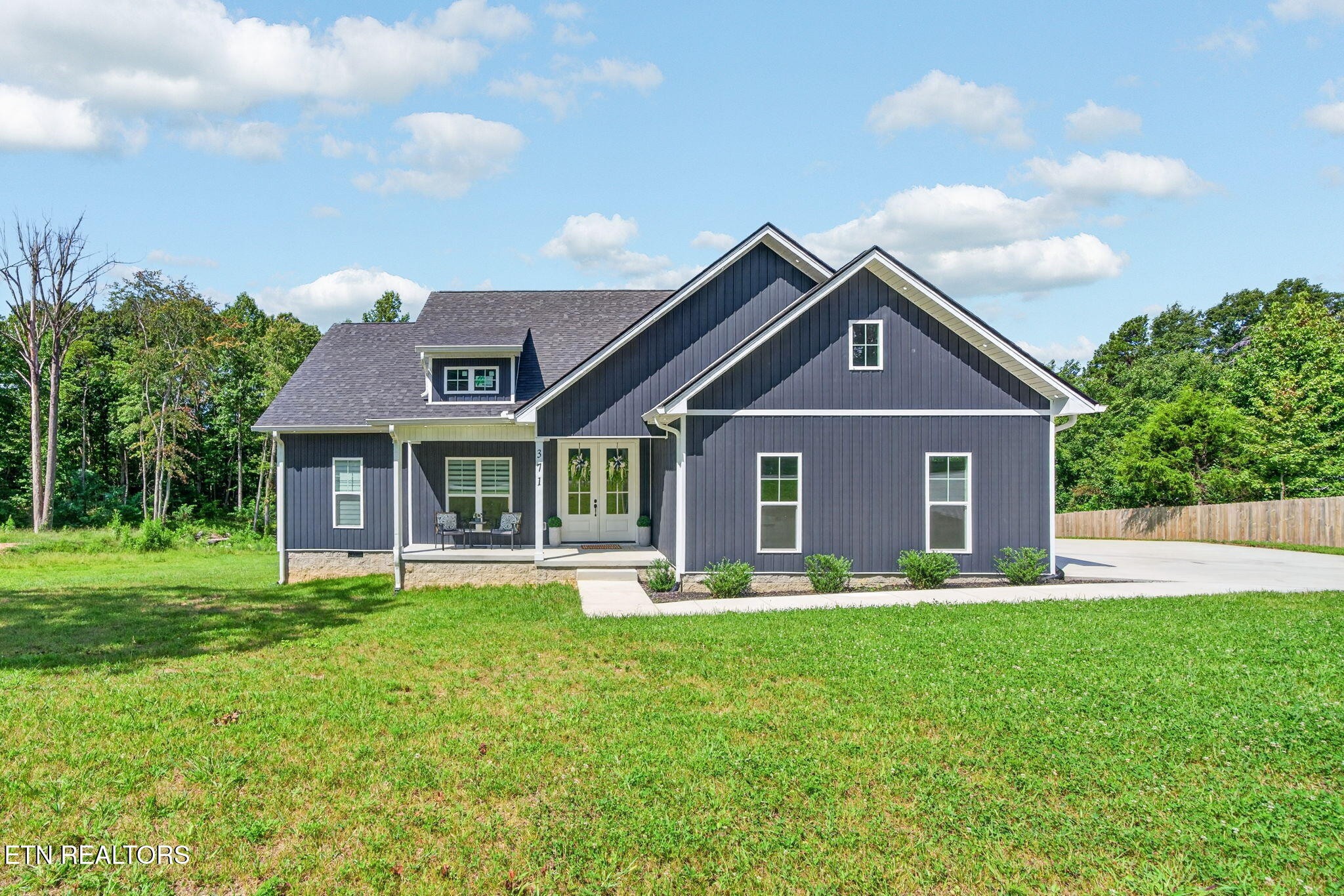 371 W Meadow Creek Rd