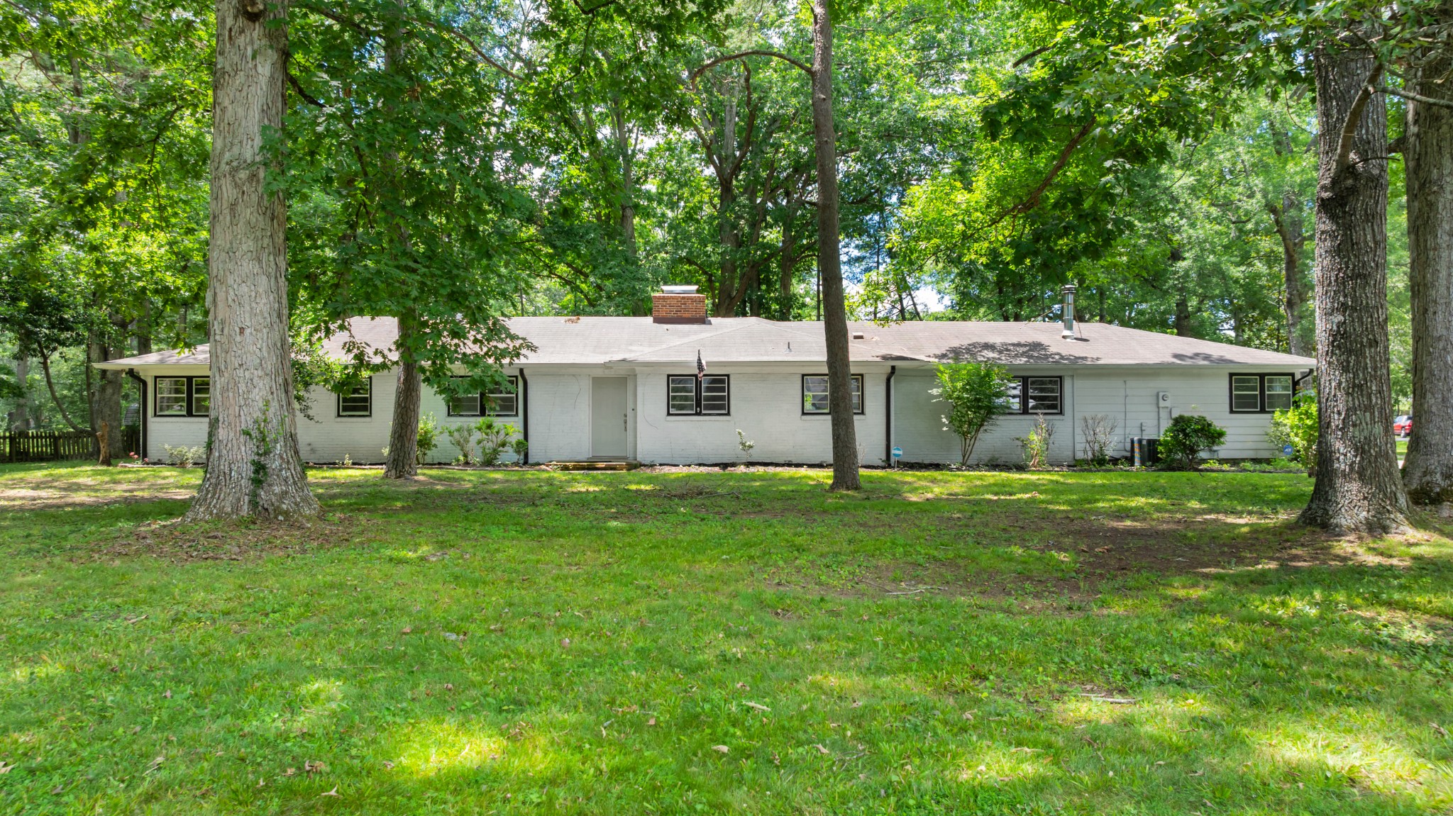 1003 Pickett Dr