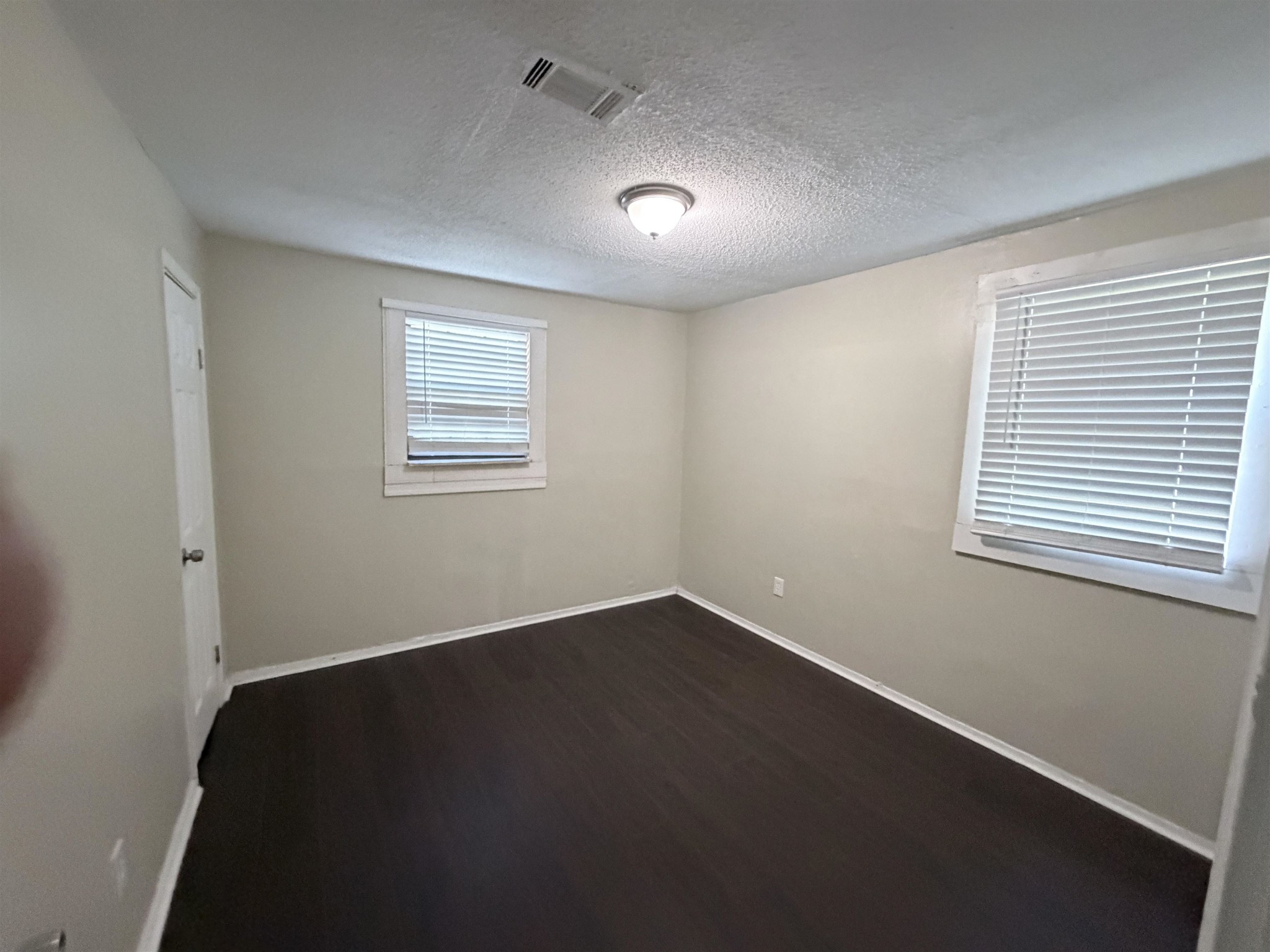 1654 Ely St Property Photo 11