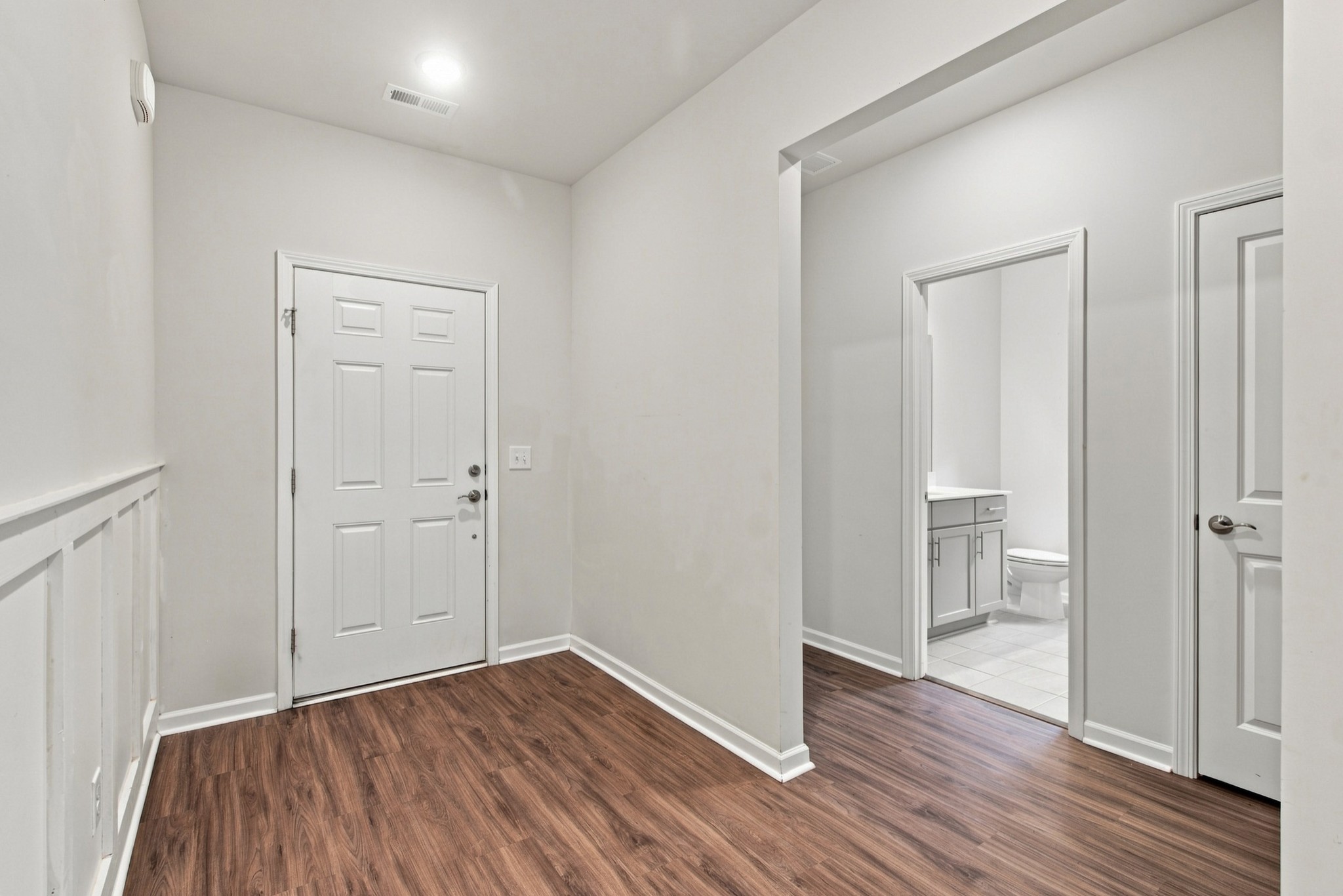 2924 Eckersley Dr Property Photo 7