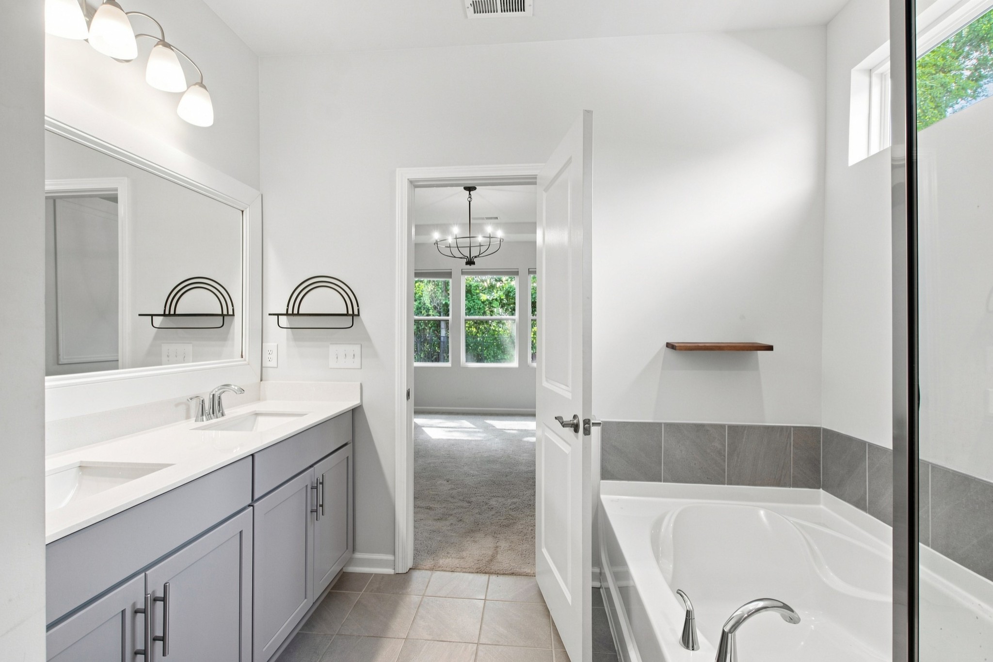 2924 Eckersley Dr Property Photo 33