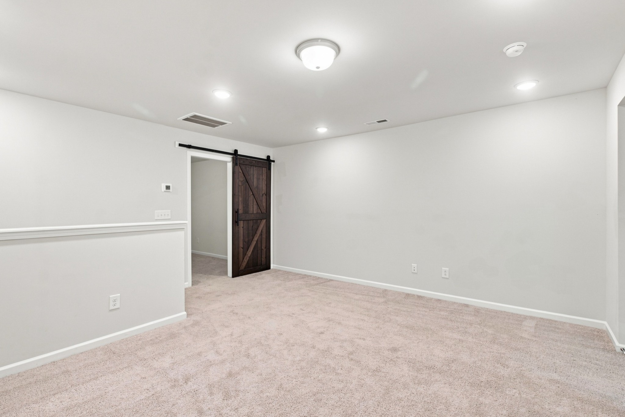 2924 Eckersley Dr Property Photo 43