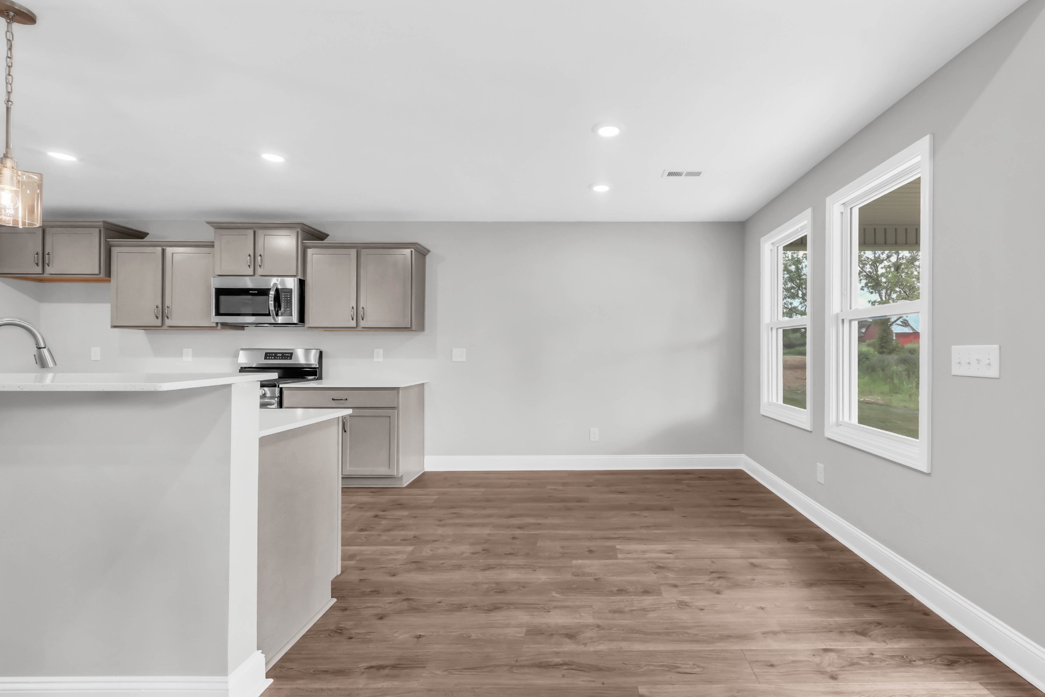 2669 Brewster Dr Property Photo 12