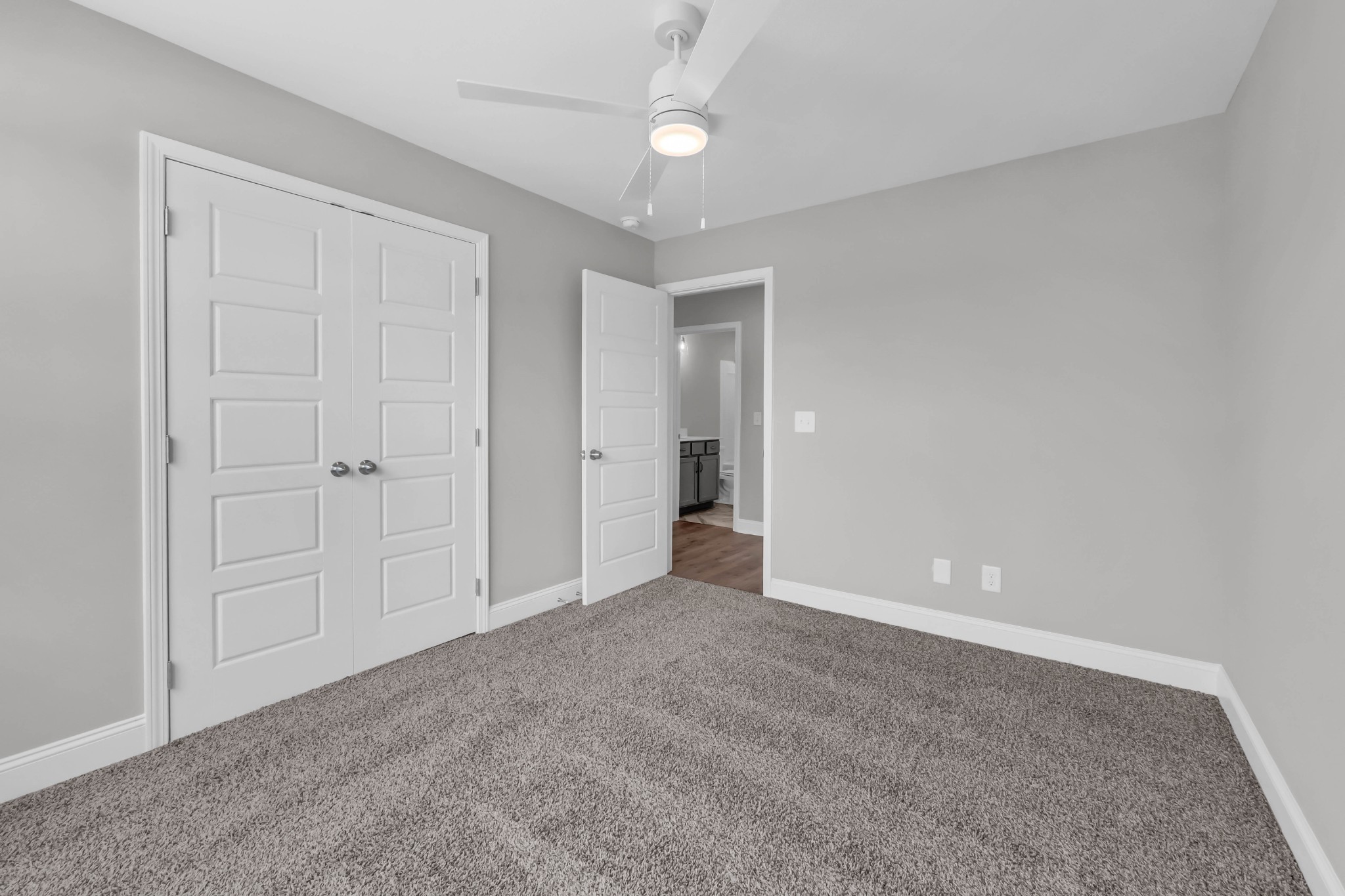 2669 Brewster Dr Property Photo 24