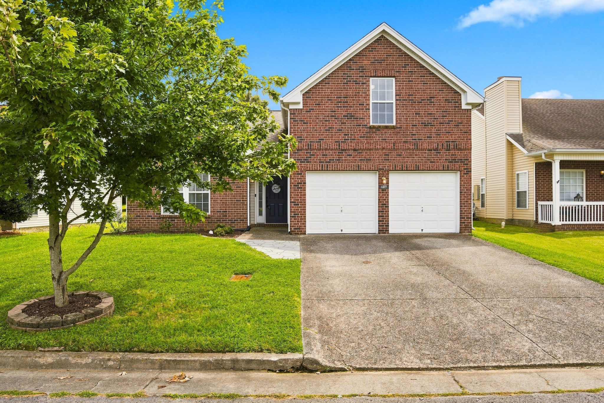 1277 Bending Creek Dr Property Photo 1
