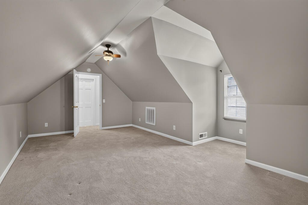 2960 Old Walton Cir Property Photo 28