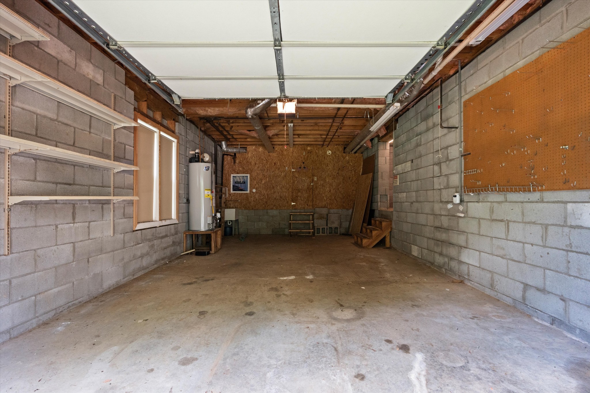 1227 Mount Vernon Ln Property Photo 48