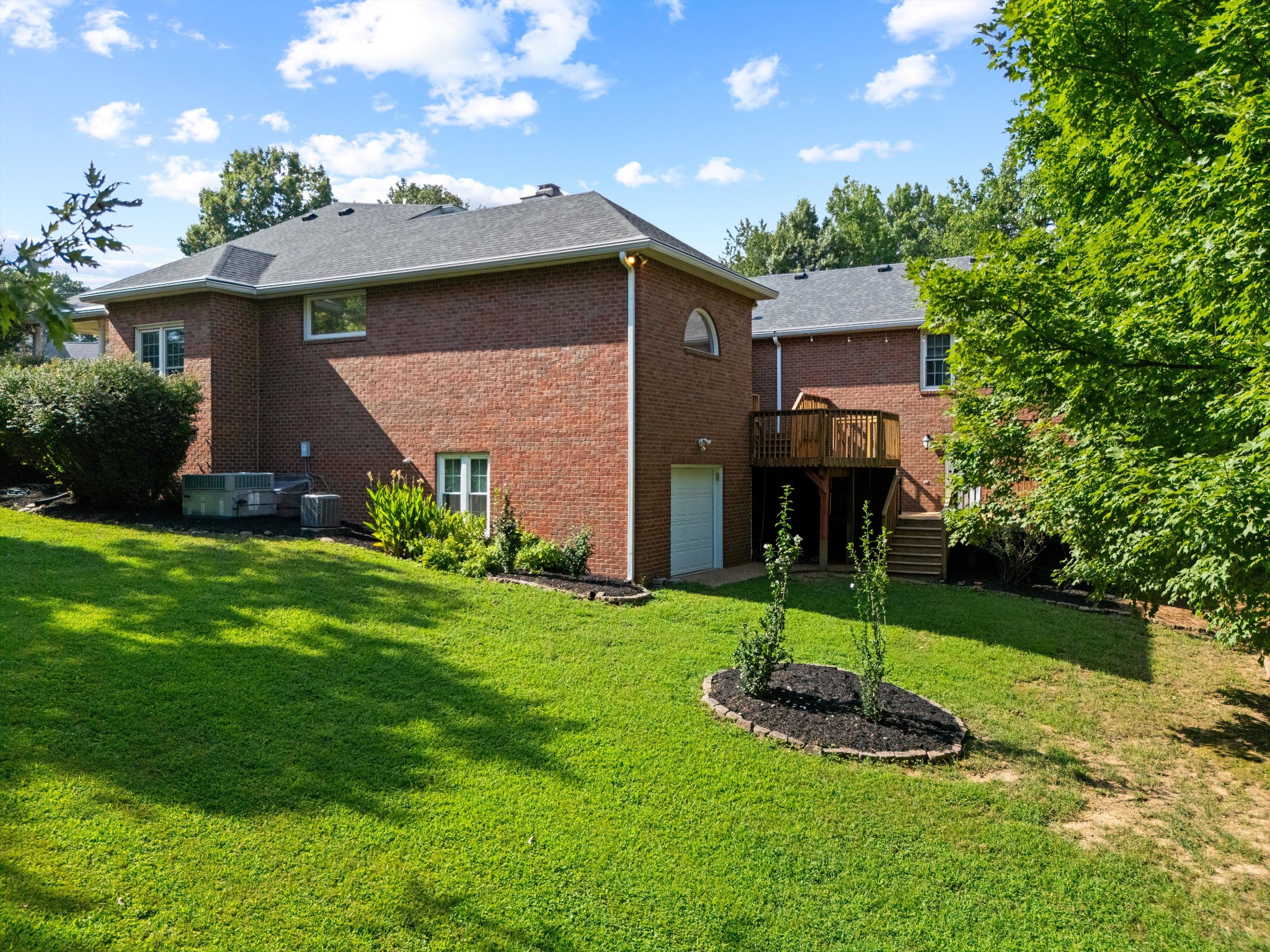 1227 Mount Vernon Ln Property Photo 50