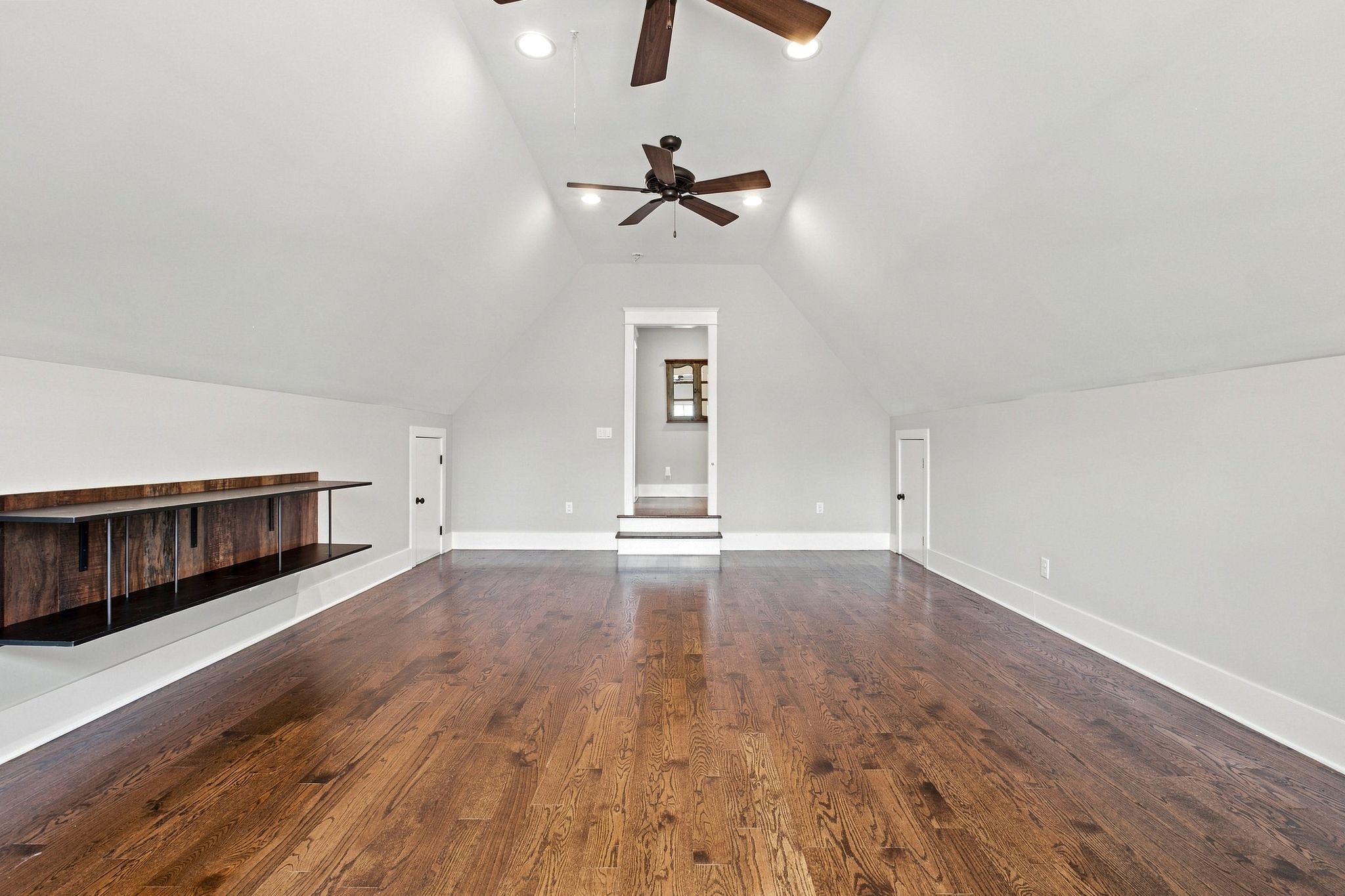 1119a Biltmore Dr Property Photo 35